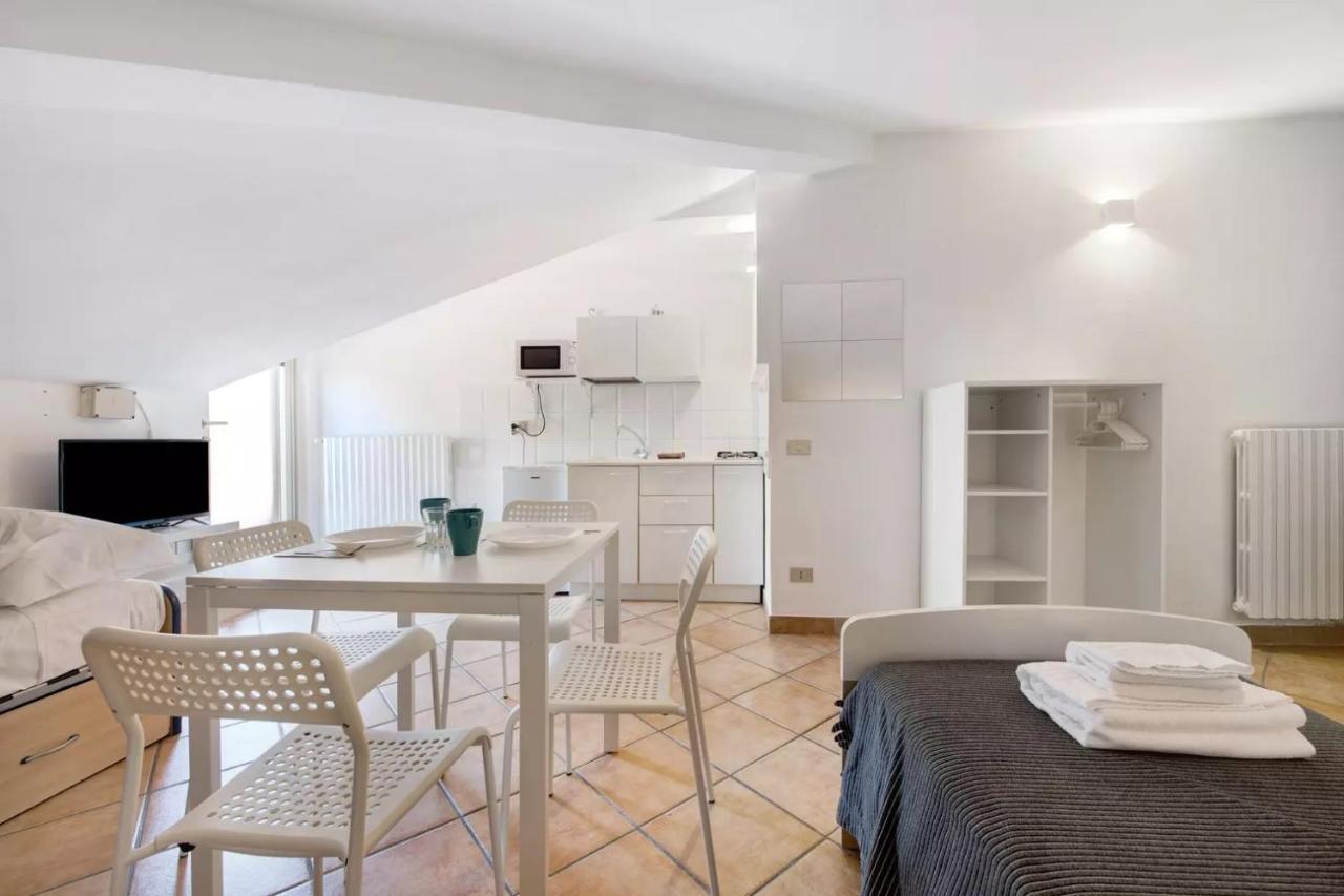Apartamento Civico 22 Peschiera del Garda Exterior foto